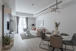 HiGuests - Cloudy Apt, 10-min walk to Dubai Harbor